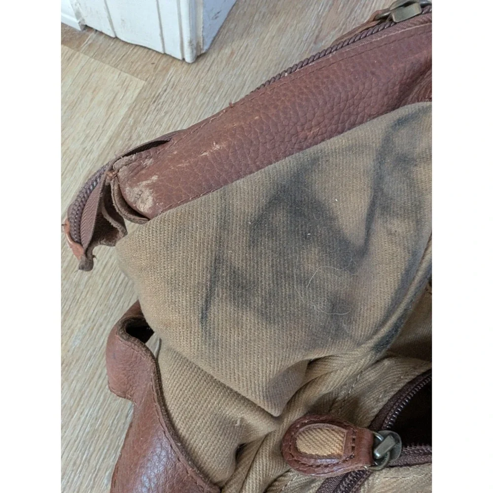 Vintage LL Bean Bag Duffle Weekender Luggage Rolling Bag Leather 80s  24